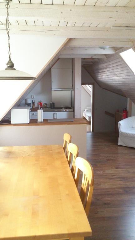 Гостевой дом Loft Alaryd Скиллингарюд Экстерьер фото